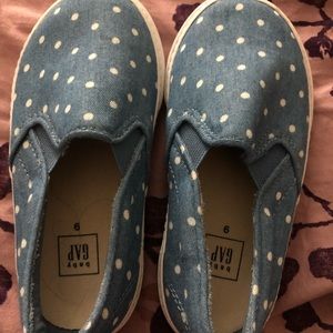 Toddler girl slip ons